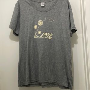 Cherryloom Spread Kindness tee. Size 3X.